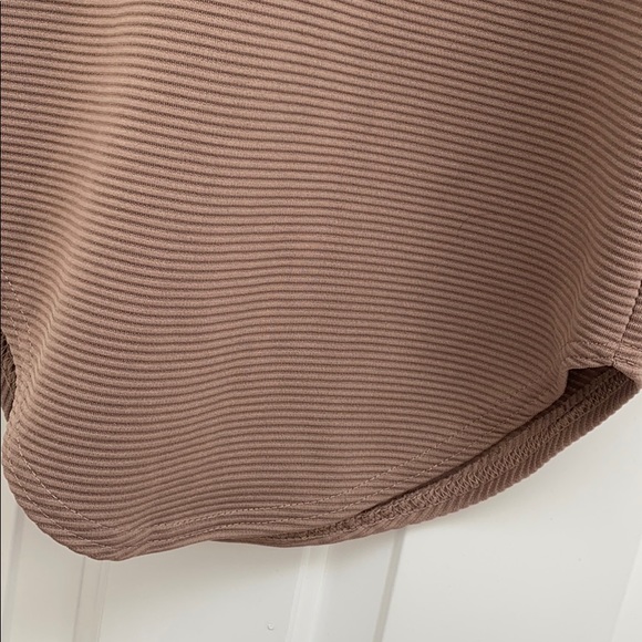 Dress - Picture 3 of 5